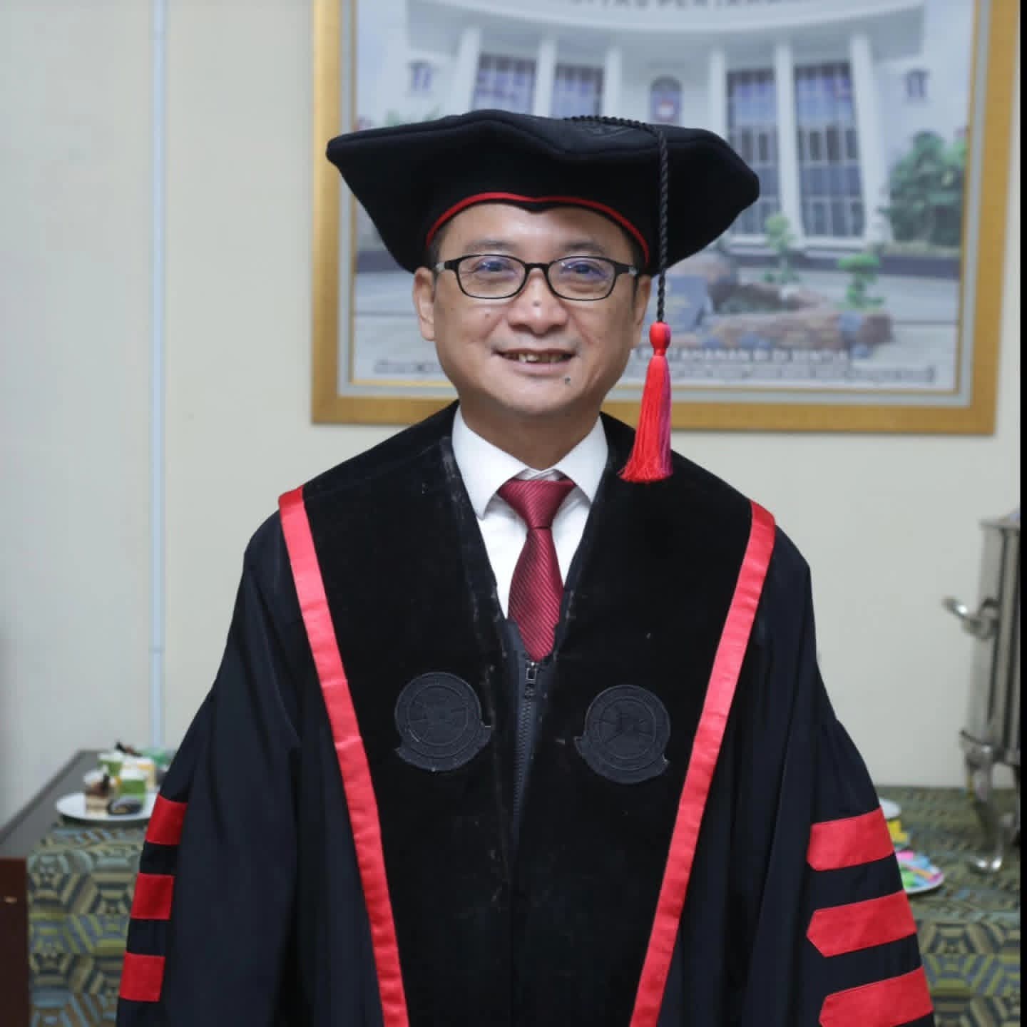 Selamat dan Sukses! Sekjen PKB, Hasanuddin Wahid, Resmi Raih Gelar Doktor